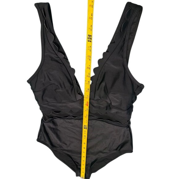 Cupshe One-Piece Swimsuit Black Scalloped V Neck Plunge Mesh Size S Bathing Suit - Picture 9 of 11